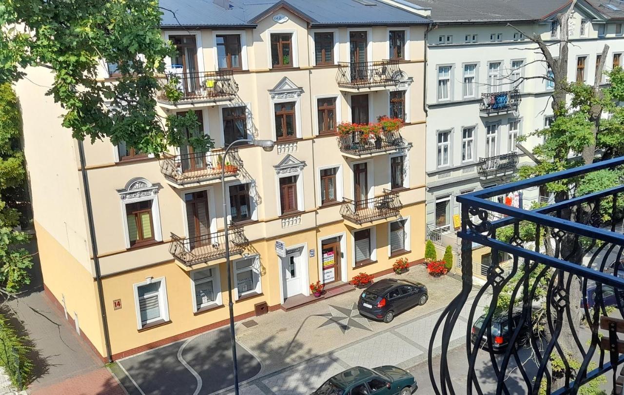Apartament Black Sea 2 Rooms - Pokoje 斯维诺乌伊希切 外观 照片