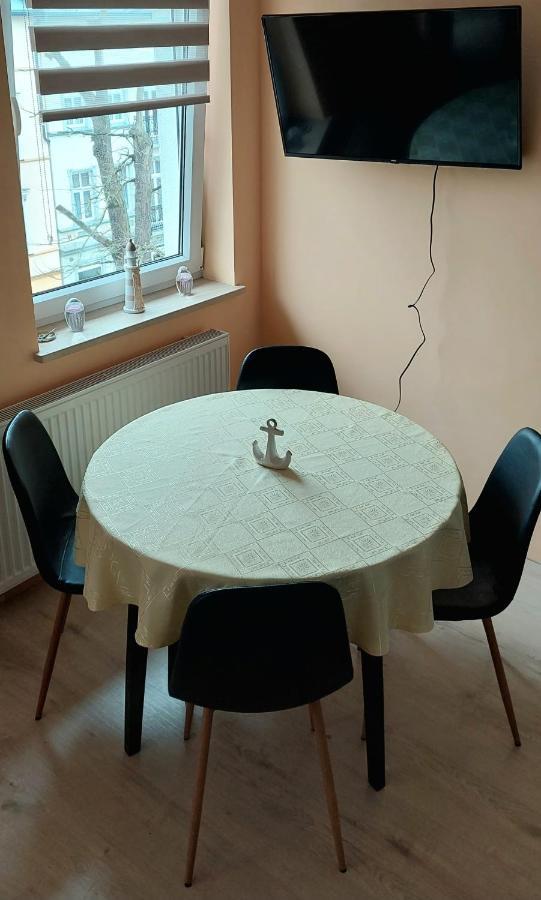Apartament Black Sea 2 Rooms - Pokoje 斯维诺乌伊希切 外观 照片